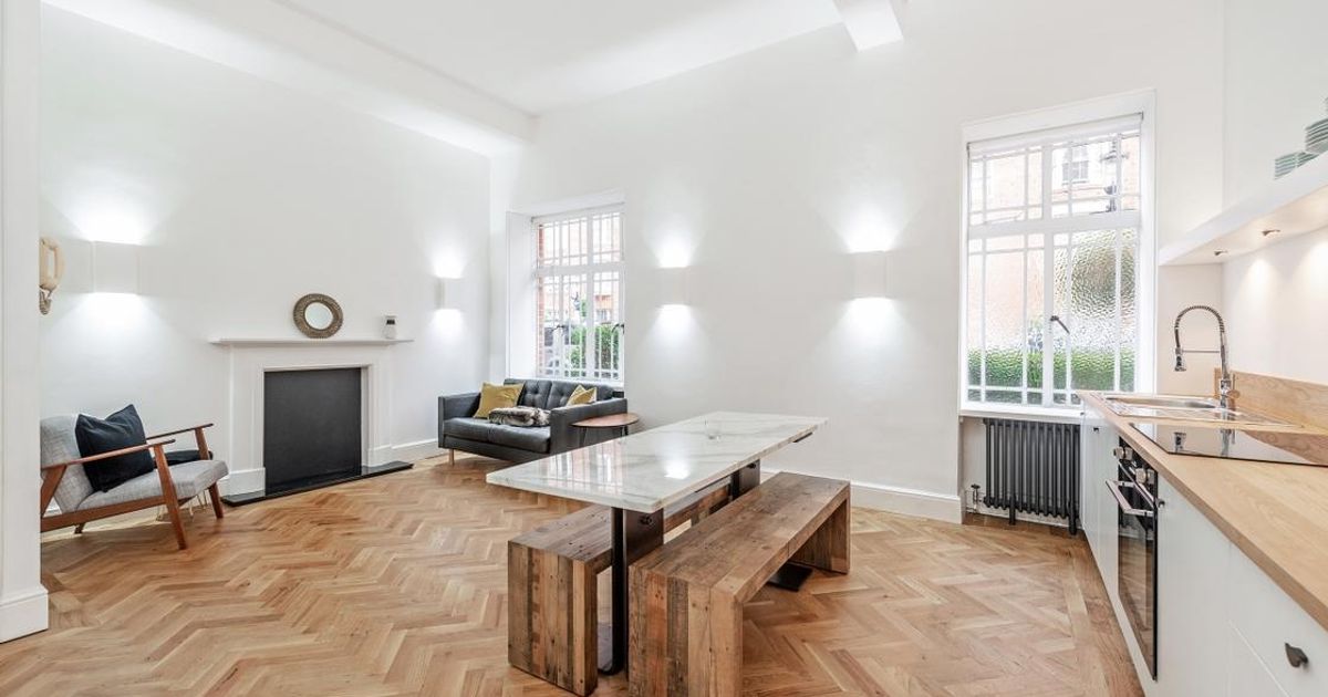 1 bedroom Flat to rent in Queensway, Bayswater W2 (Let) KFH