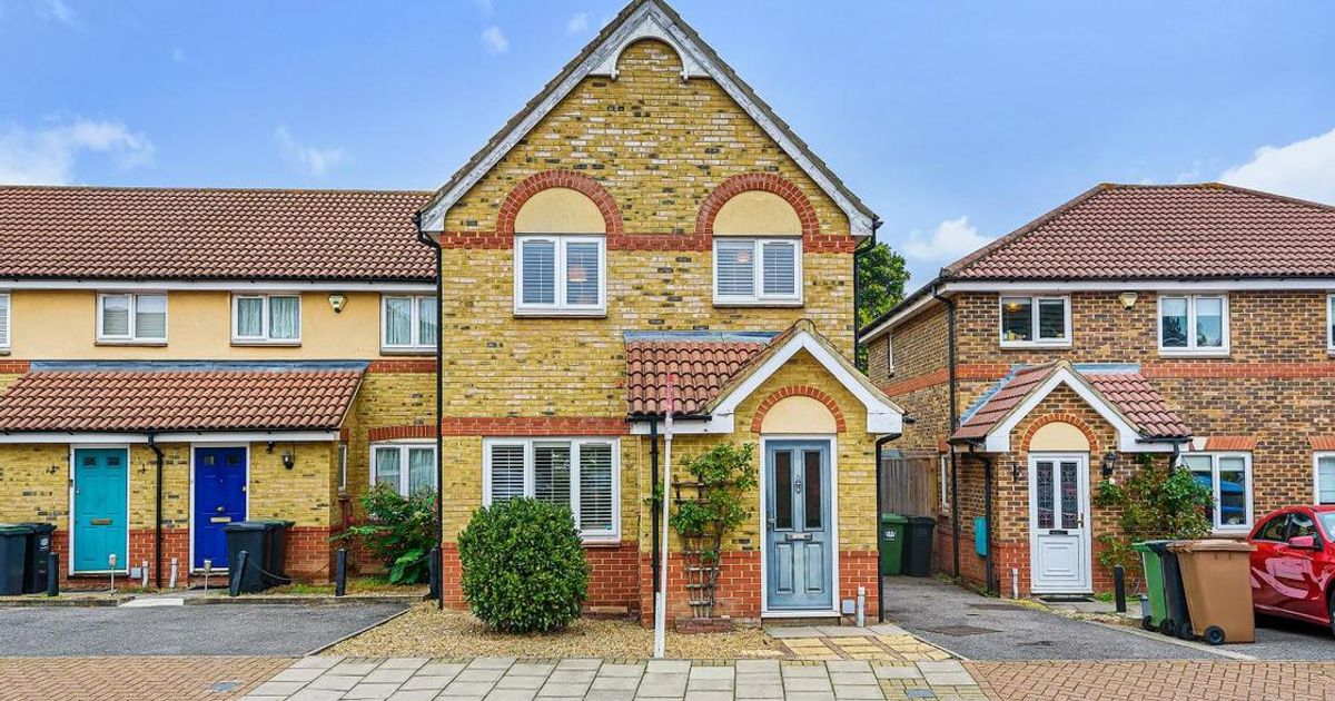 3 bedroom House for sale in Ridgewell Close, Sydenham SE26 (Sold) KFH