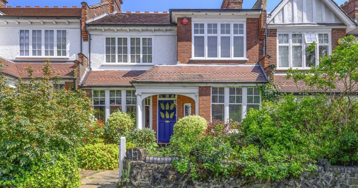 5 bedroom House for sale in Birchwood Avenue, London N10 (Under offer