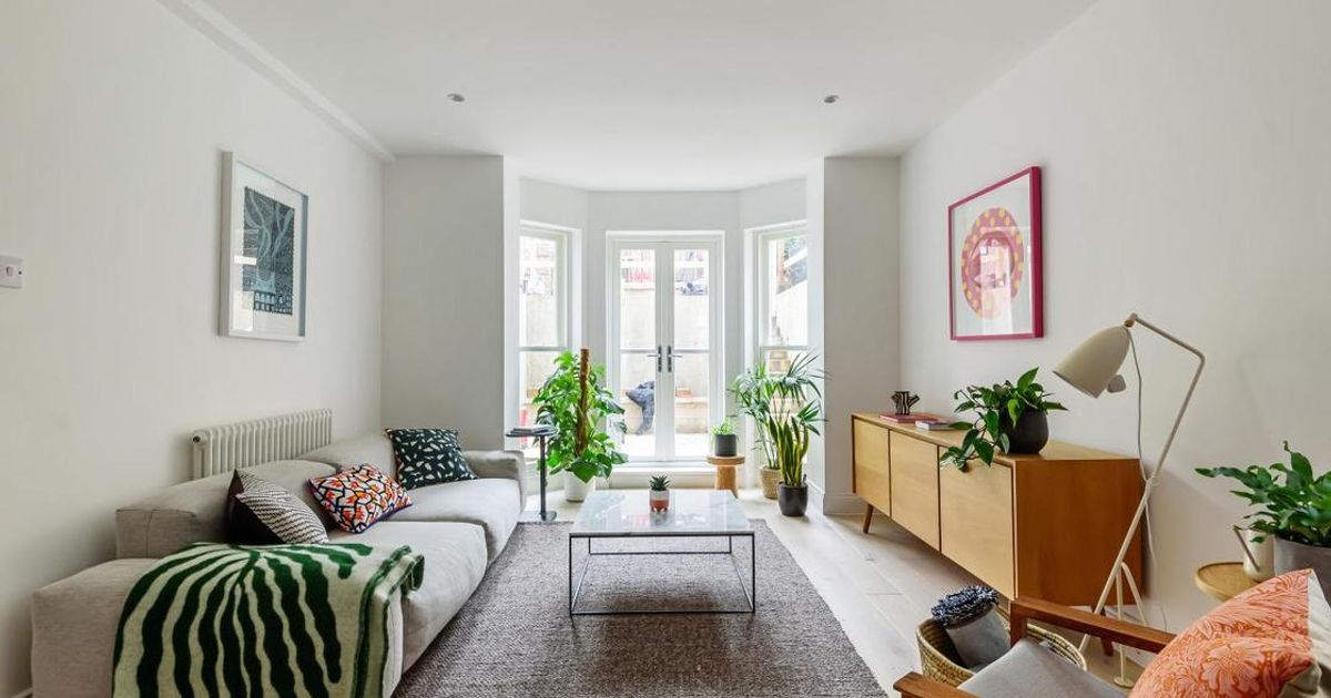 2 bedroom Flat for sale in Clarendon Rise, Lewisham SE13 (Under offer