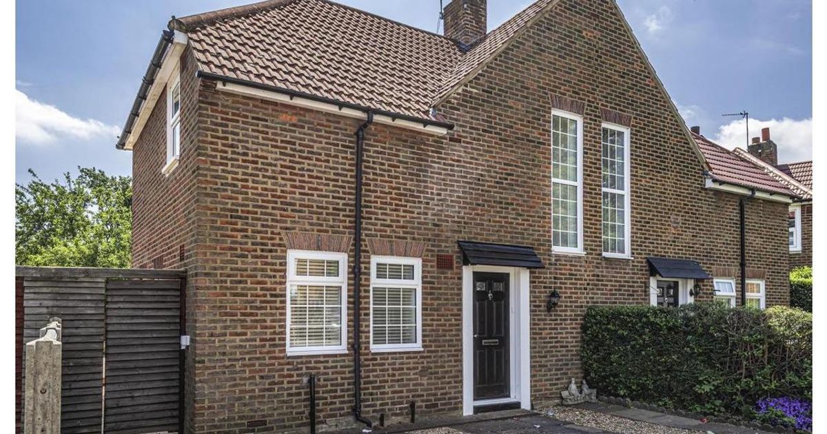 3 bedroom House for sale in Noel Road, Acton W3 (Under offer) KFH