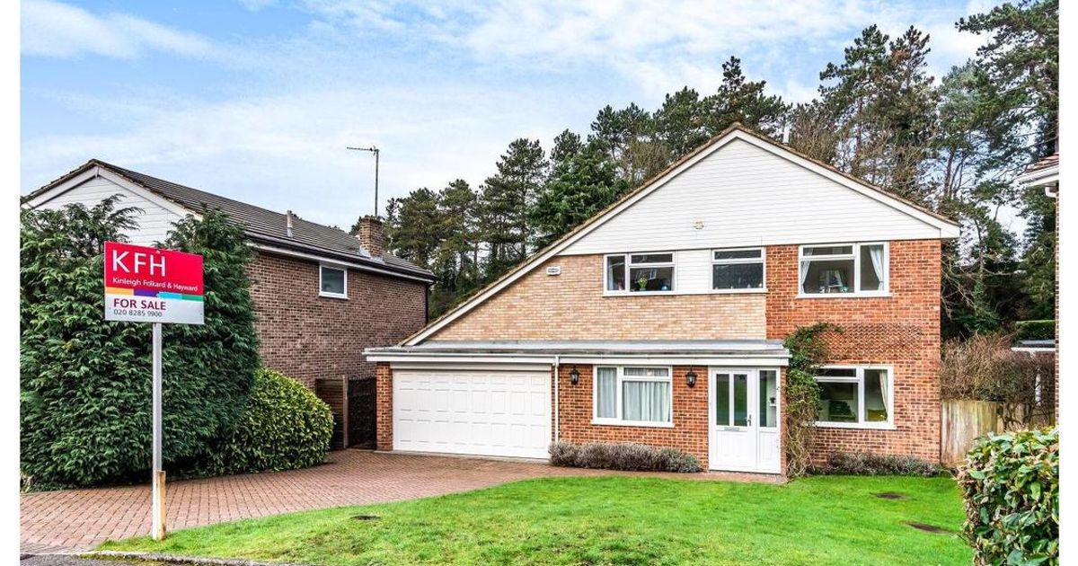 4 bedroom House for sale in Bruton Close, Chislehurst BR7 (Sold) KFH