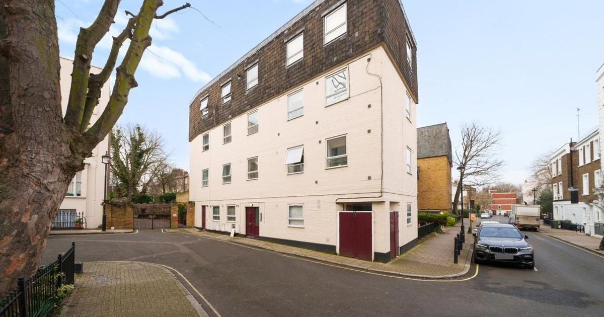 2 bedroom Flat for sale in Belgrave Gardens, St John's Wood NW8 (Sold