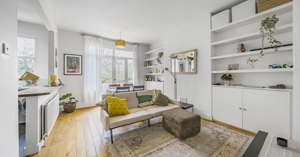 1 bedroom Flat for sale in Leathwaite Road, Battersea SW11 (Sold) KFH