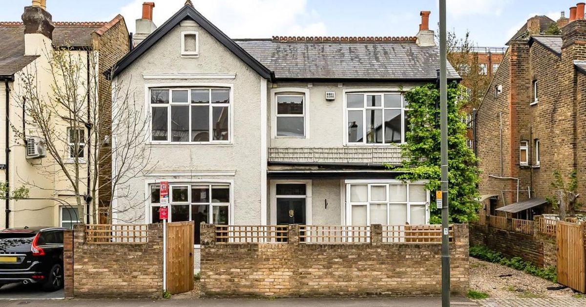 4 bedroom House for sale in Worple Road, Raynes Park SW20 (Sold) KFH