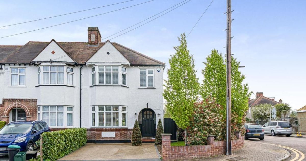 3 bedroom House for sale in Rose Walk, West Wickham BR4 (Sold) KFH