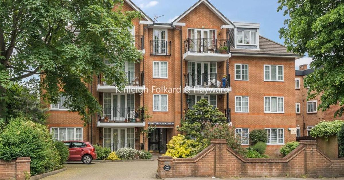 2 bedroom Flat for sale in Chase Side, Southgate N14 (Sold) KFH