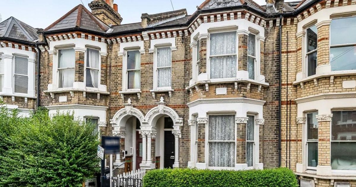 4 bedroom House for sale in Helix Road, Brixton SW2 (Sold) KFH