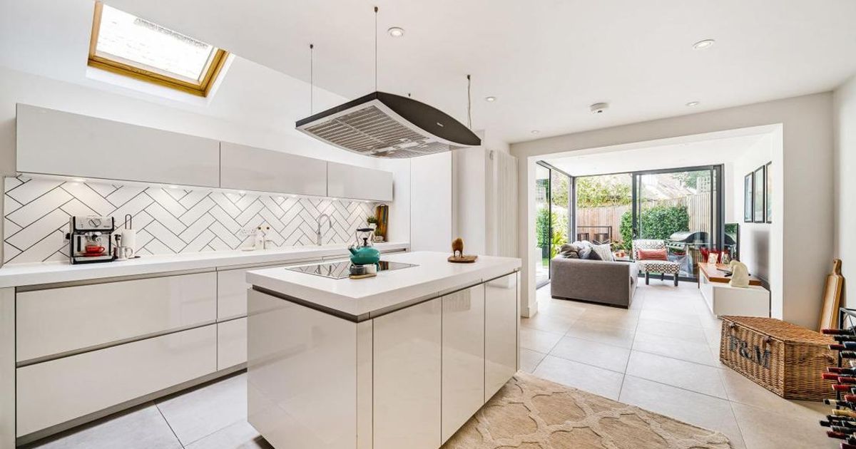 4 bedroom House for sale in Laitwood Road, Balham SW12 (Sold) KFH