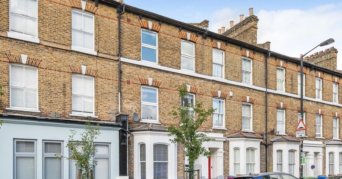 4 bedroom House for sale in Brook Drive, Kennington SE11 (For sale) KFH