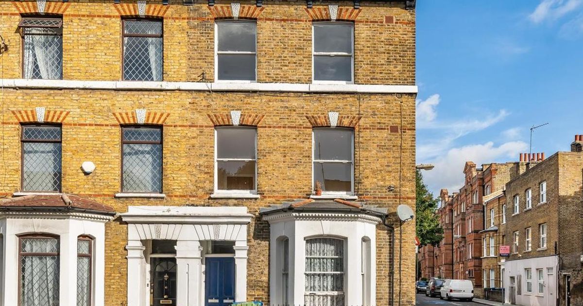 2 bedroom Flat for sale in Brook Drive, London SE11 (Sold) KFH