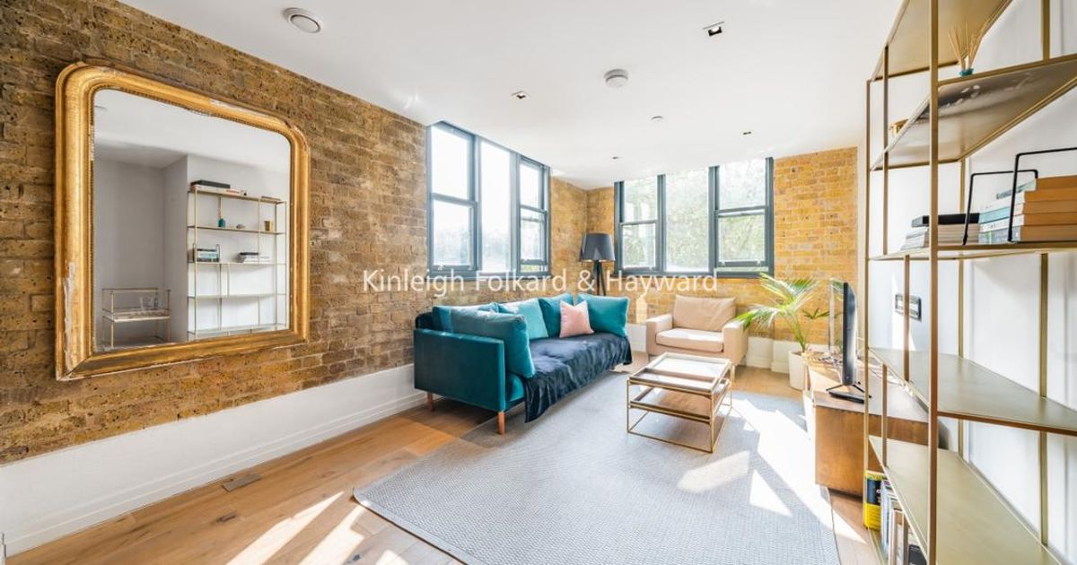 2 bedroom Flat to rent in Lawn Lane, London SW8 (To let) KFH