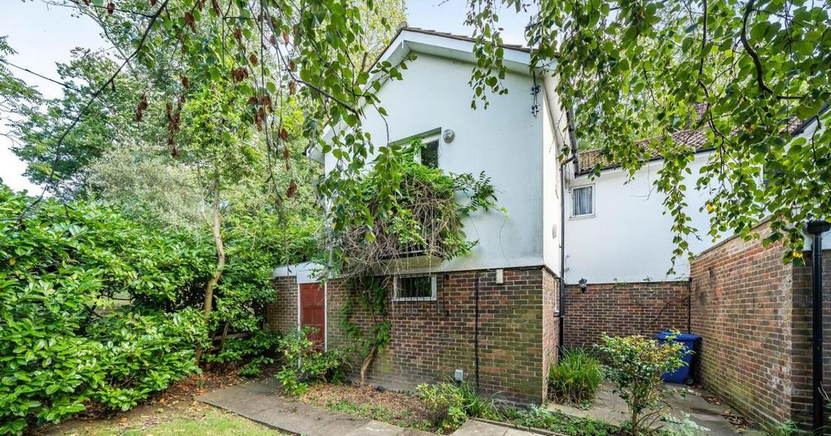 3 bedroom House for sale in Oakfield Gardens, Crystal Palace SE19