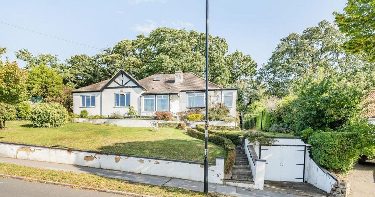 5 bedroom House for sale in Downsview Road, Upper Norwood SE19 (Under