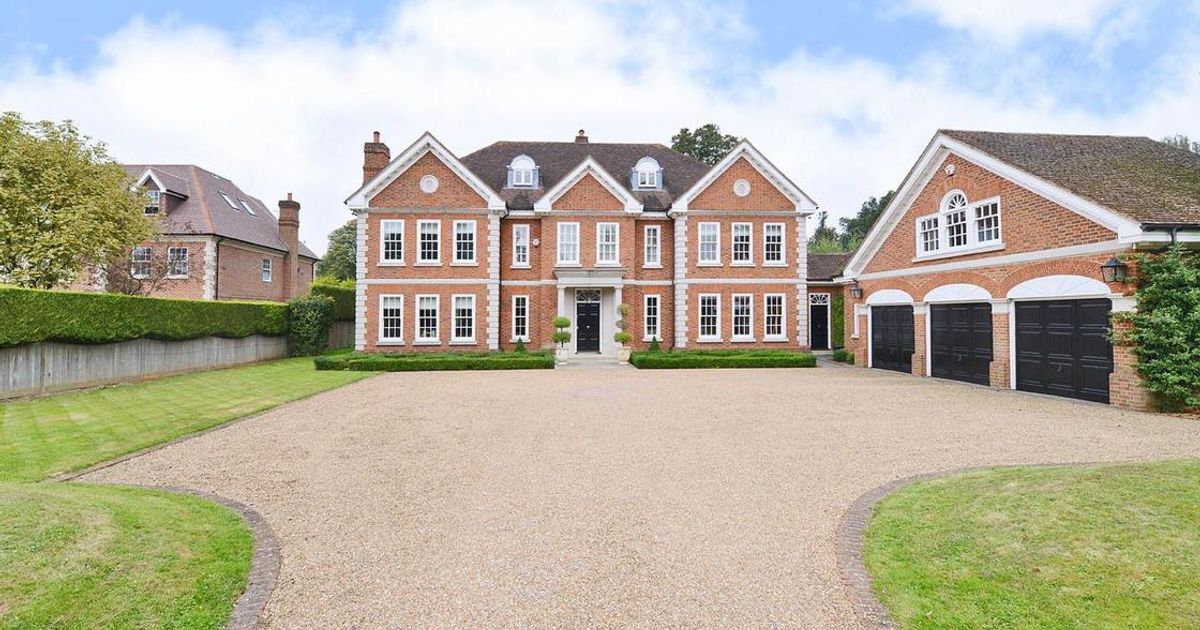 8 bedroom House for sale in Holbrook Lane, Chislehurst BR7 (Sold) KFH