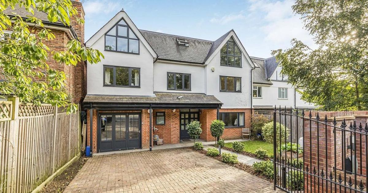 7 bedroom House for sale in Cottenham Park Road, West Wimbledon SW20