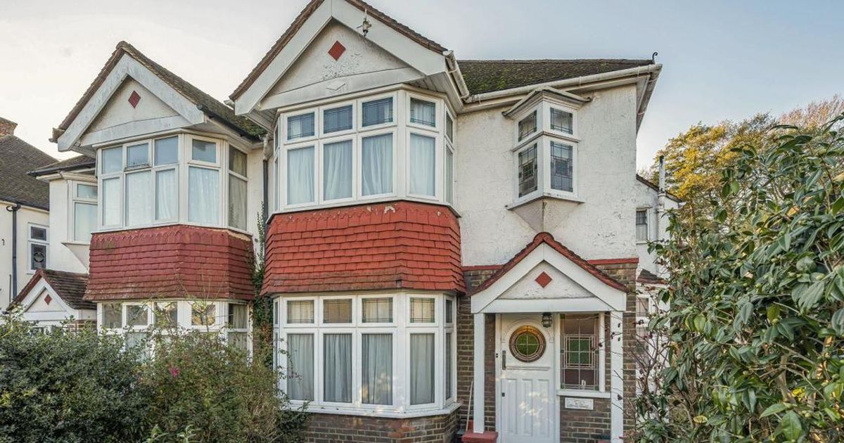 3 bedroom House for sale in Cavendish Way, West Wickham BR4 (Sold) KFH