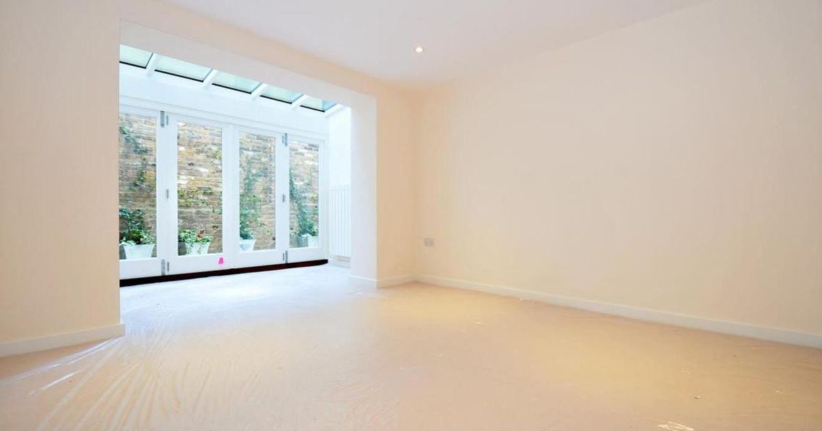 1 bedroom Flat for sale in Fulham Road, Fulham SW6 (For sale) KFH