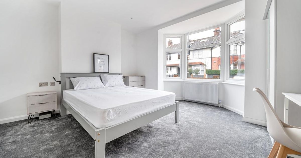 Flat to rent in Tranmere Road, London SW18 (Let) KFH