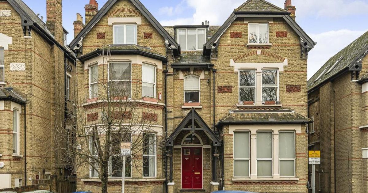 2 bedroom Flat for sale in Crystal Palace Park Road, Sydenham SE26