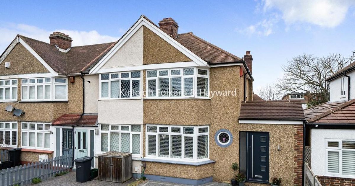 3 bedroom House for sale in Walwyn avenue, Bromley BR1 (Under offer) KFH