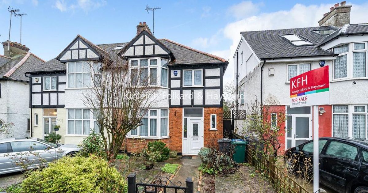 3 bedroom House for sale in Friern Lane, Friern N11