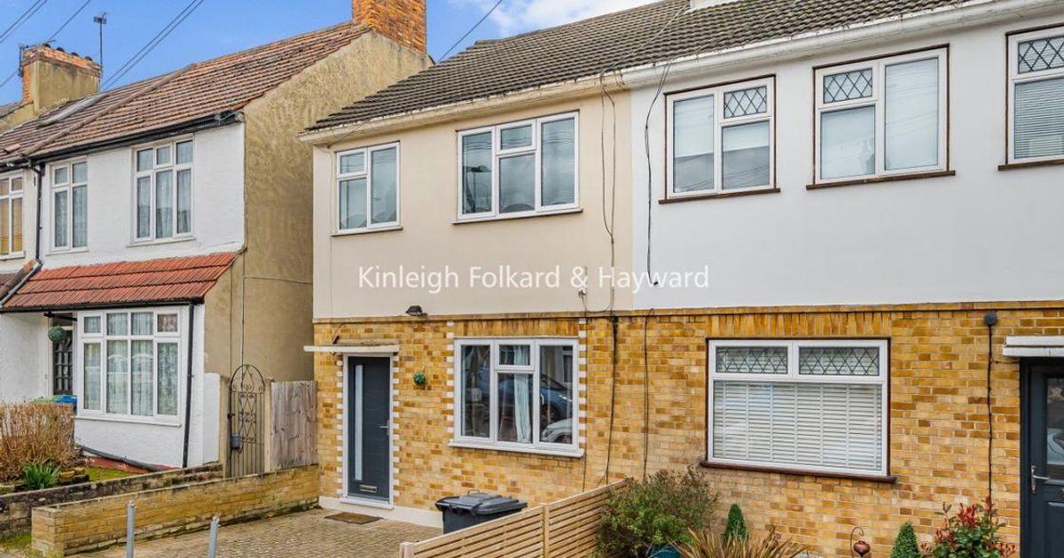 3 bedroom House to rent in Suffield Road, London SE20 (Let) KFH