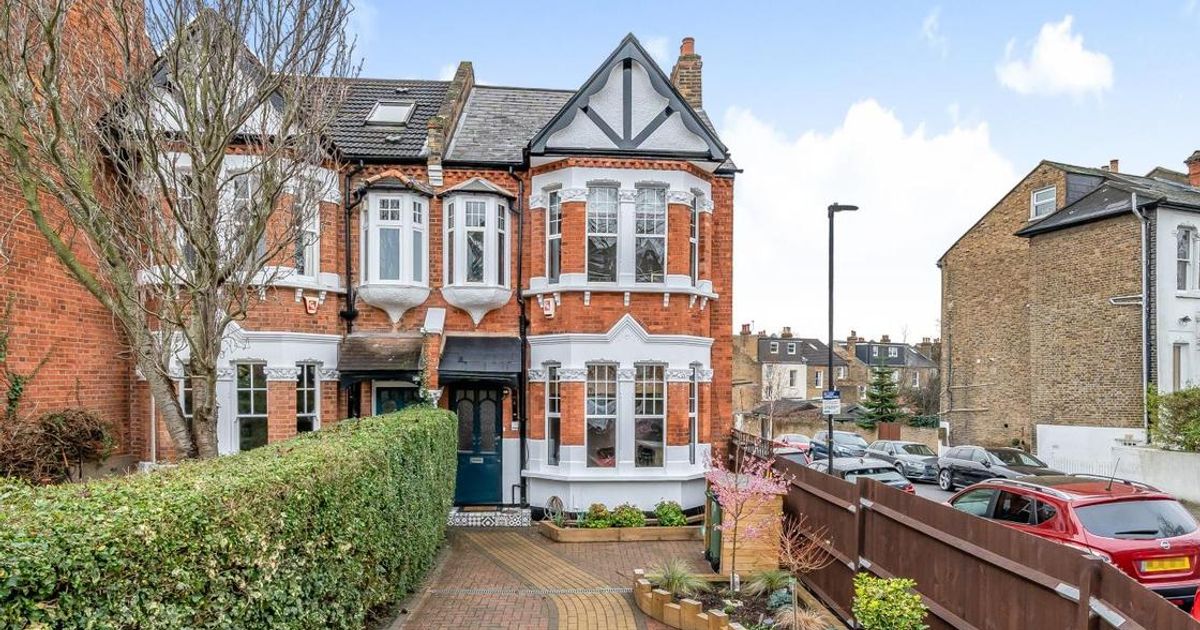 4 bedroom House for sale in Lancaster Avenue, West Dulwich SE27 (Under