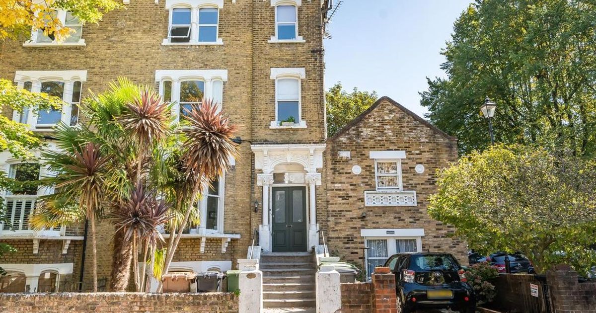 1 bedroom Flat for sale in Tressillian Road, Brockley SE4 (Under offer) KFH