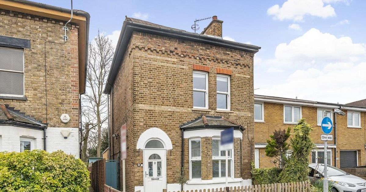 1 bedroom Flat for sale in Burnhill Road, Beckenham BR3 (For sale) KFH