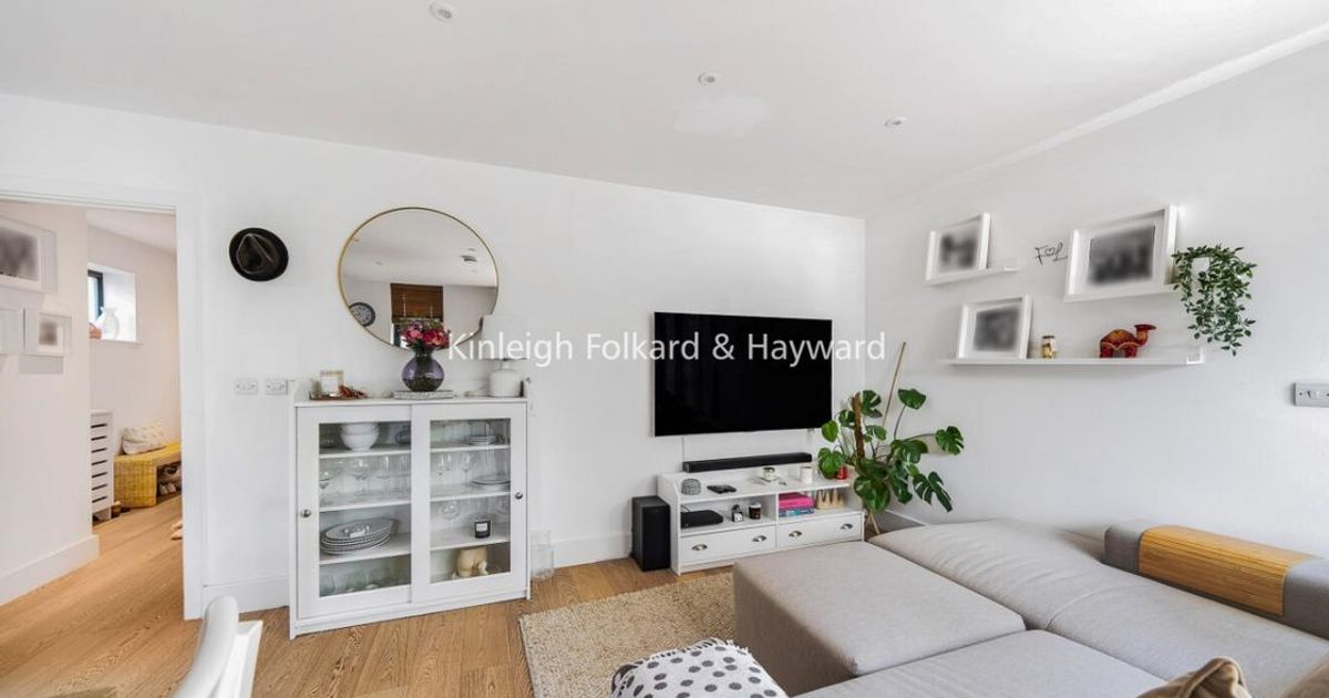 2 bedroom Flat to rent in Park Road, Beckenham BR3 (Let) KFH