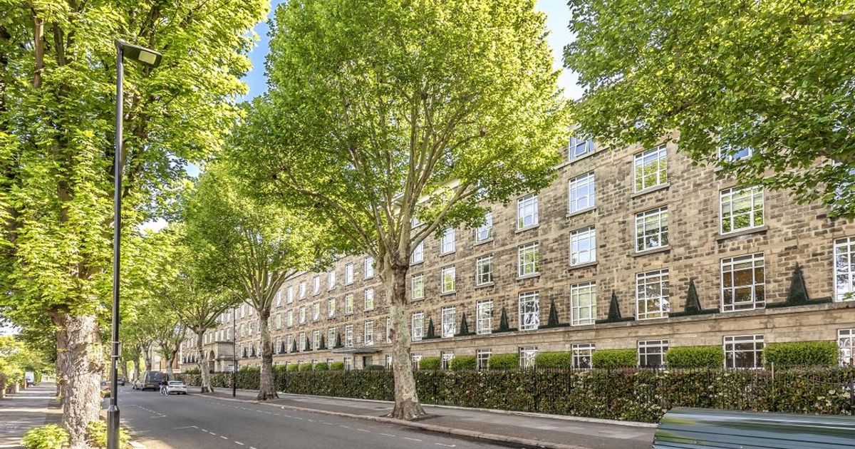 2 bedroom Flat to rent in Bromyard Avenue, London W3 (Let) KFH