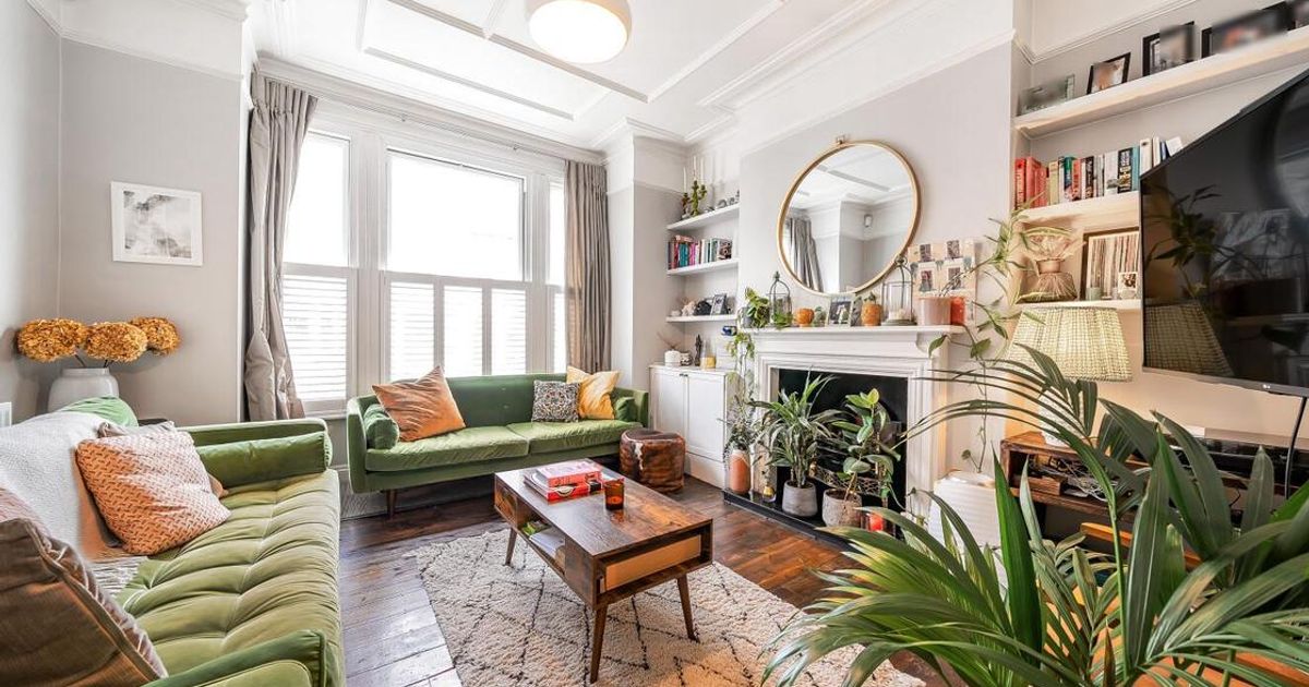 2 bedroom Flat for sale in Kingscourt Road, Streatham SW16 (Under offer