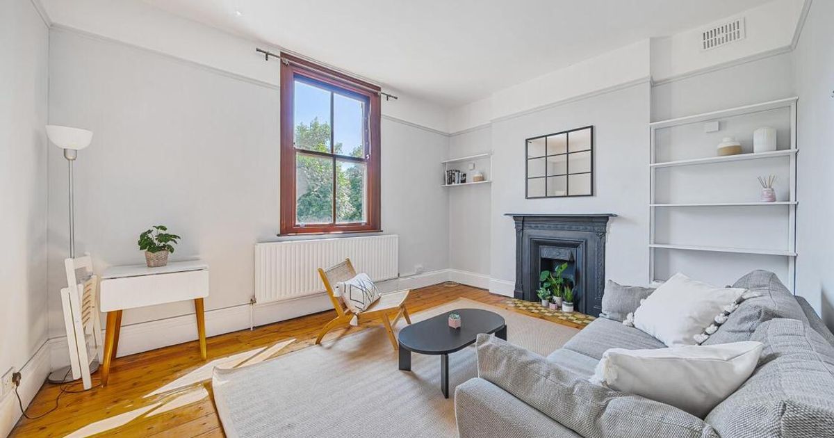 1 bedroom Flat for sale in Palace Road, Tulse Hill SW2 (Under offer) KFH