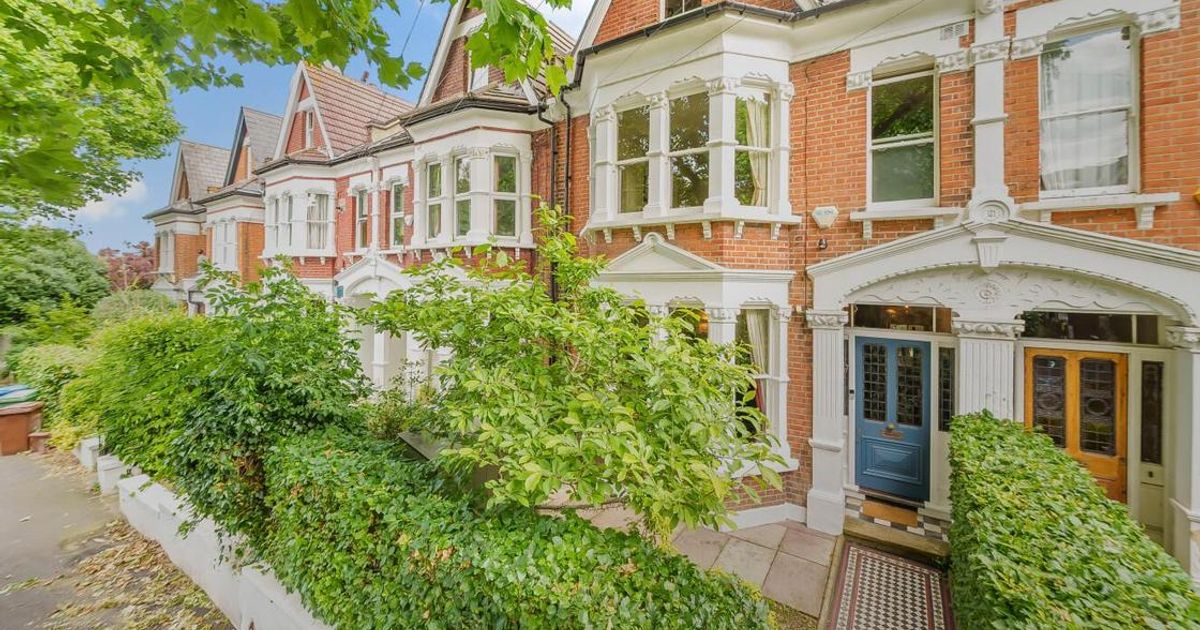 5 bedroom House for sale in Beckwith Road, North Dulwich SE24 (Under