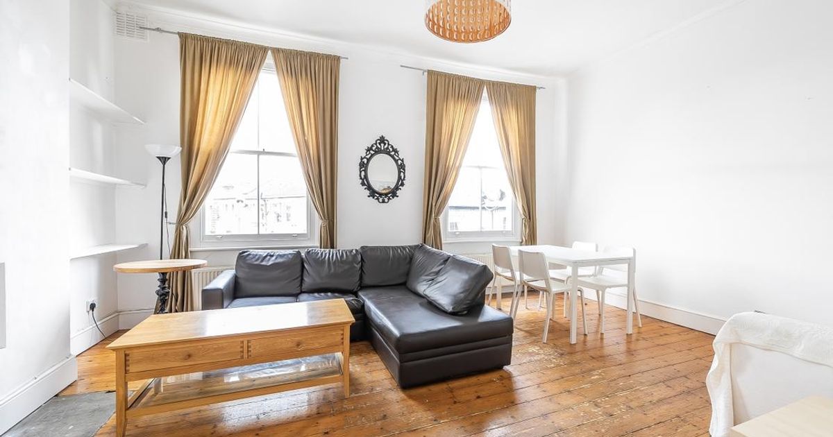 3 bedroom Flat to rent in Byrne Road, Balham SW12 (Let) KFH